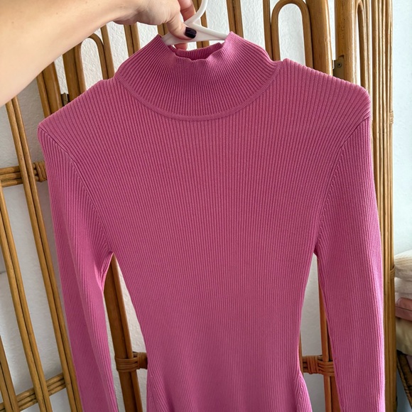 Pink Ribbed Dress - Picture 4 of 4